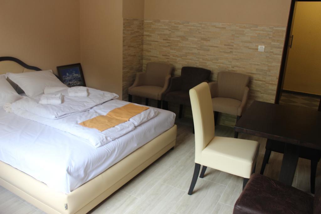 Guesthouse Eko Piva Plužine Ngoại thất bức ảnh