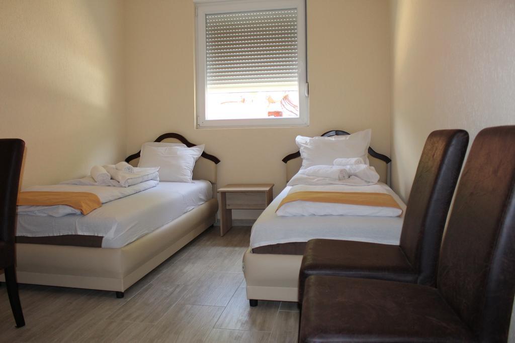 Guesthouse Eko Piva Plužine Ngoại thất bức ảnh